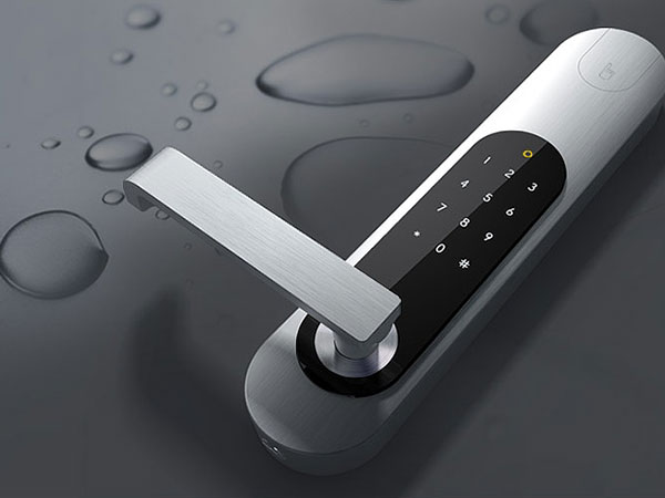 海南配汽車鑰匙（開汽車鎖電話）